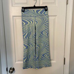 Athleta Girl‎ Chit Chat Kick Flare Capris, M 8/10